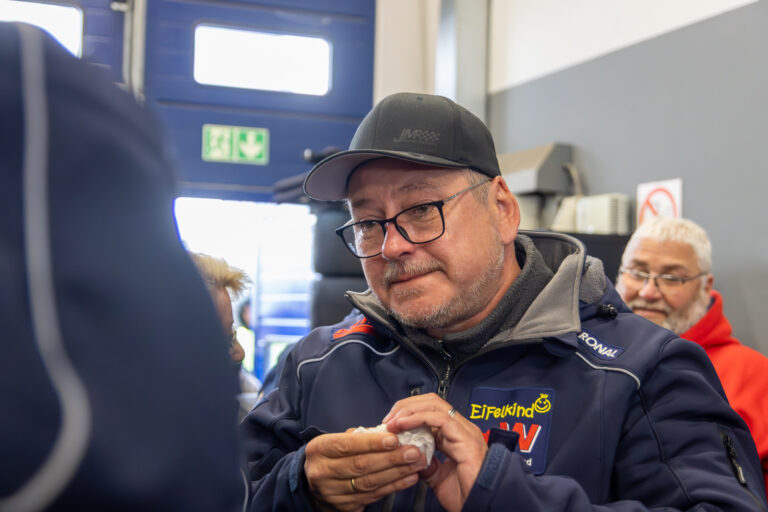 AJ2A0219-Verbessert-RR.jpg AJ2A0219-Verbessert-RR.jpg
