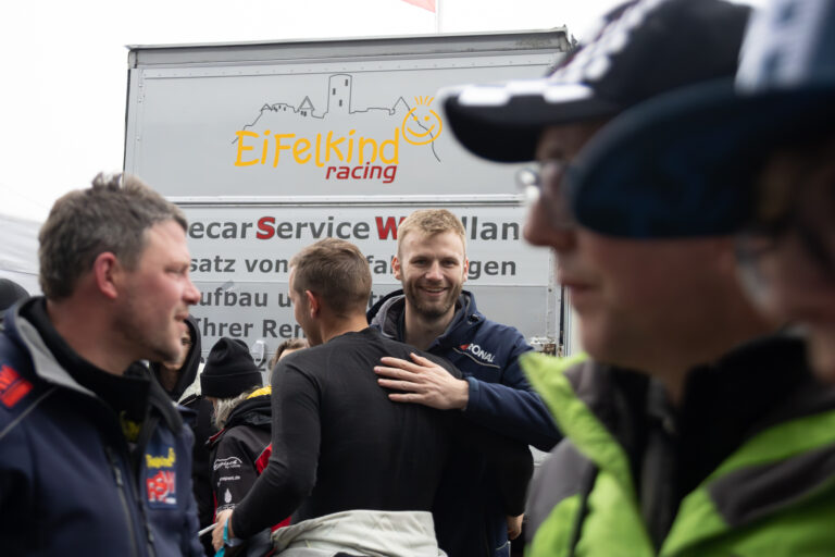 AJ2A0319-Verbessert-RR.jpg AJ2A0319-Verbessert-RR.jpg